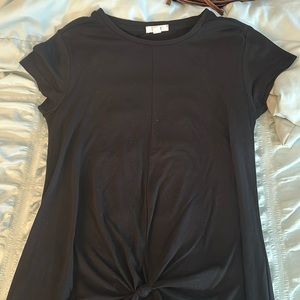Black hi-lo top